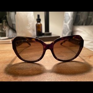 Tory Burch polarized Sunglasses